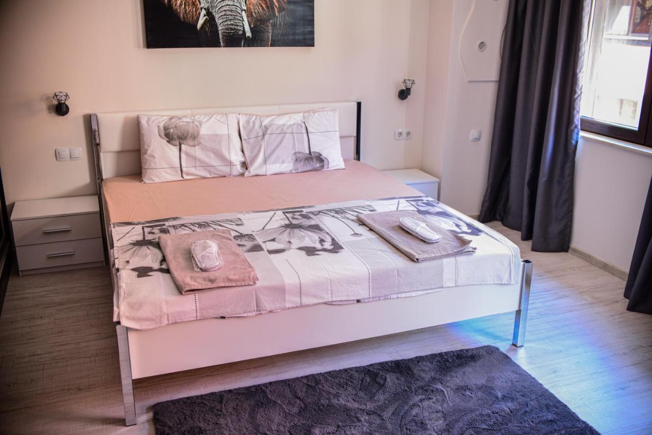 Medius Park Apartment Sandanski Exterior foto