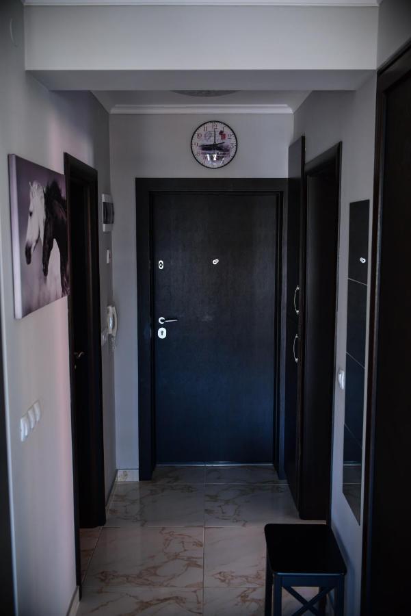 Medius Park Apartment Sandanski Exterior foto
